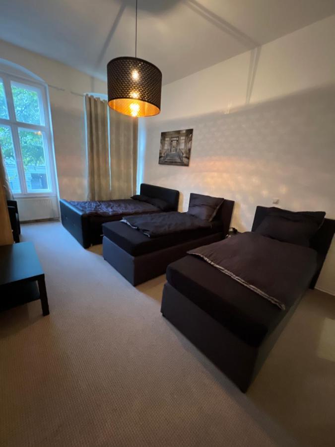 Apartment Fuer Familien, Freunde Oder Groessere Gruppen Bis Zu 8 Personen In Der Naehe Des Berliner Hauptbahnhofs Екстер'єр фото